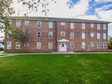 2 Bedroom Apartment Flat