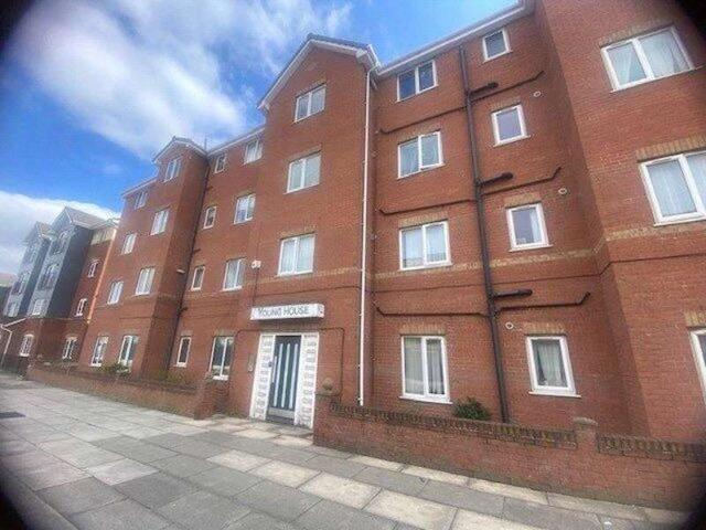 2 Bedroom Apartment Flat