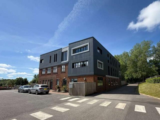 2 Bedroom Apartment Flat
