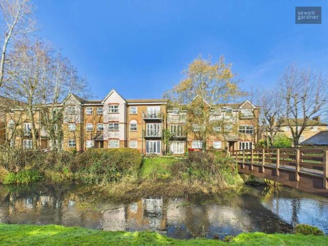 2 Bedroom Apartment Flat