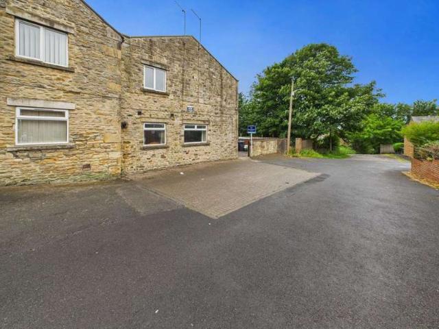 2 Bedroom Apartment Flat