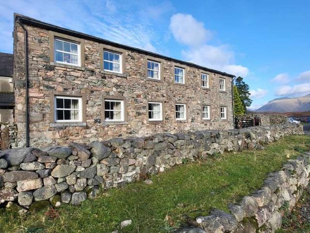 2 Bedroom Apartment Flat