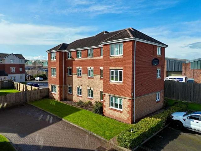 2 Bedroom Apartment Flat