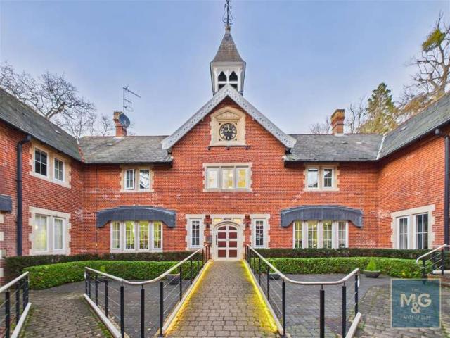 2 Bedroom Apartment Flat