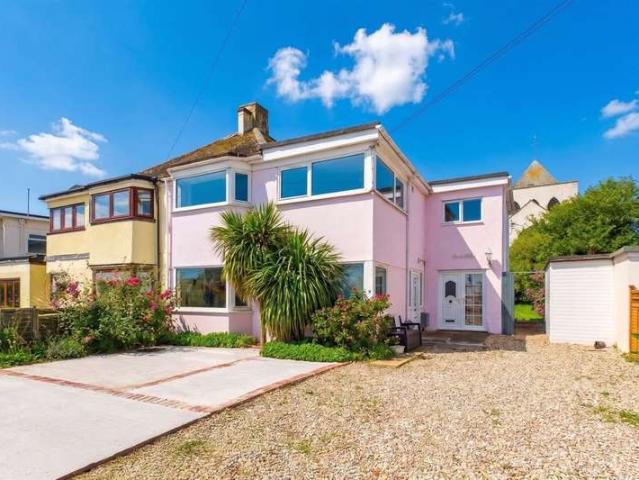 2 Bedroom Apartment Flat