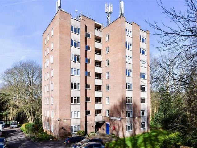 2 Bedroom Apartment Flat