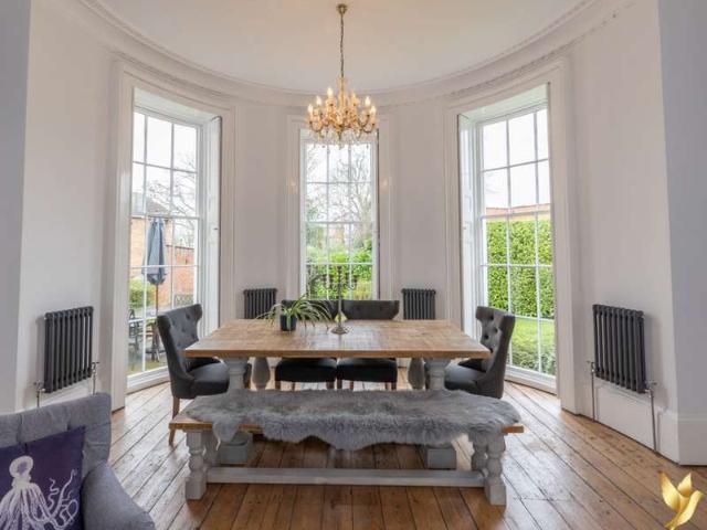 2 Bedroom Apartment Flat