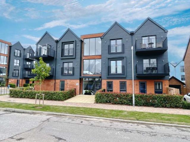 2 Bedroom Apartment Flat