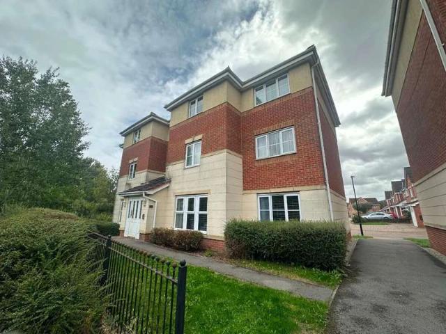 2 Bedroom Apartment Flat