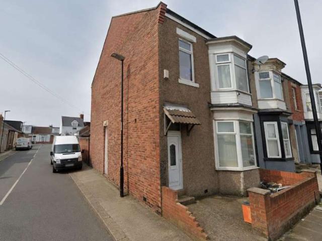 2 Bedroom Apartment Flat