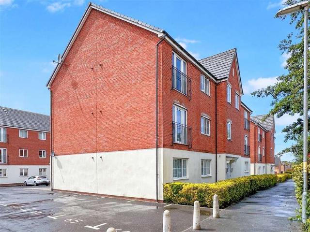 2 Bedroom Apartment Flat