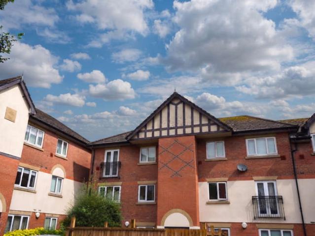 2 Bedroom Apartment Flat