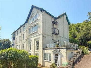 2 Bedroom Apartment Flat