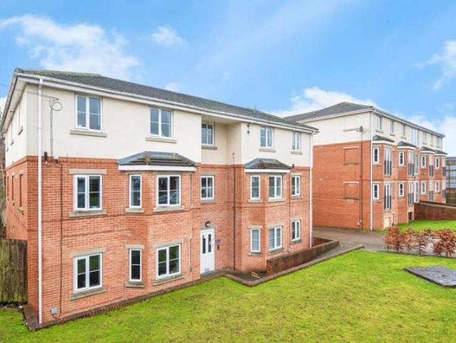 2 Bedroom Apartment Flat