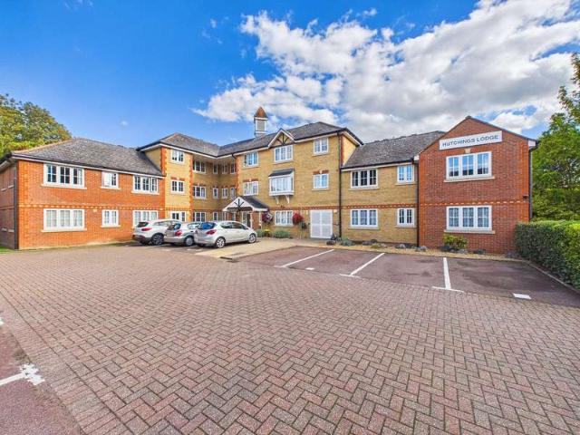 2 Bedroom Apartment Flat