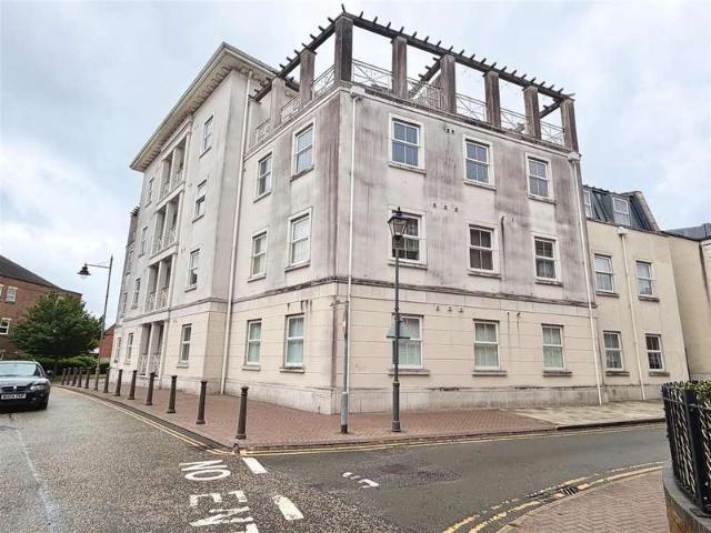 2 Bedroom Apartment Flat