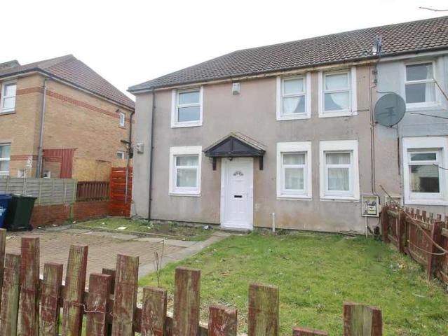 2 Bedroom Apartment Flat