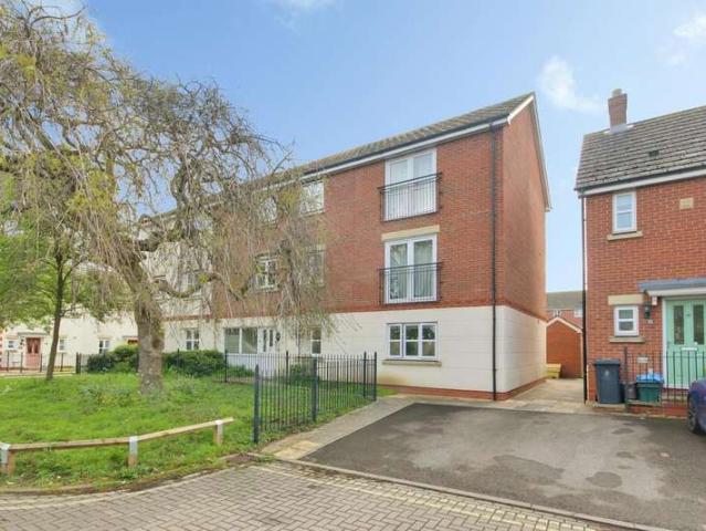 2 Bedroom Apartment Flat