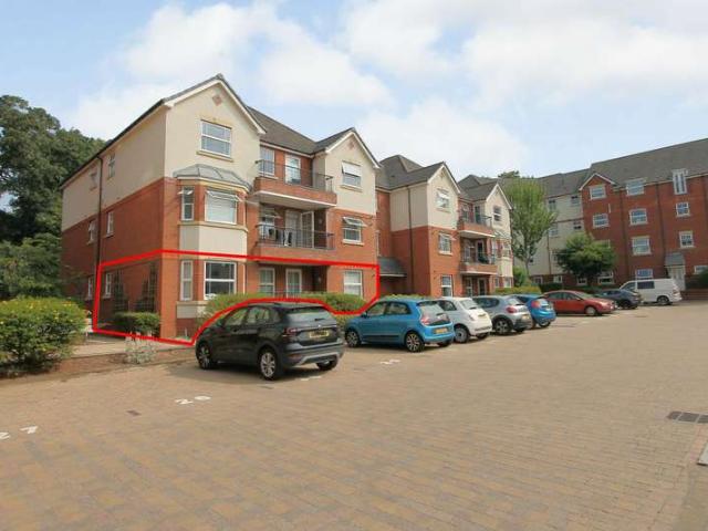 2 Bedroom Apartment Flat