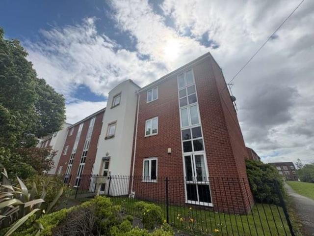 2 Bedroom Apartment Flat