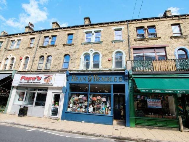2 Bedroom Apartment Flat