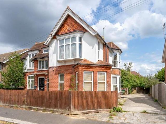 2 Bedroom Apartment Flat