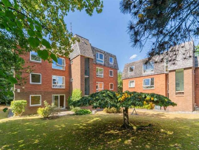 2 Bedroom Apartment Flat