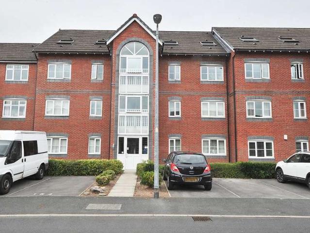 2 Bedroom Apartment Flat