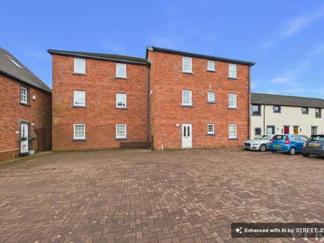 2 Bedroom Apartment Flat