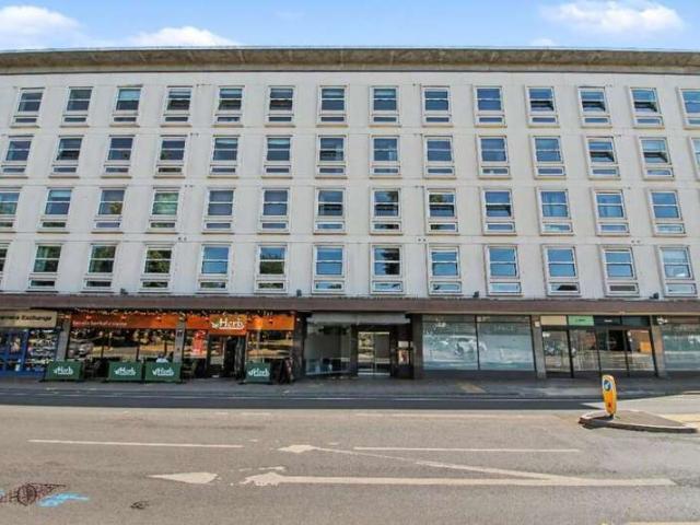 2 Bedroom Apartment Flat