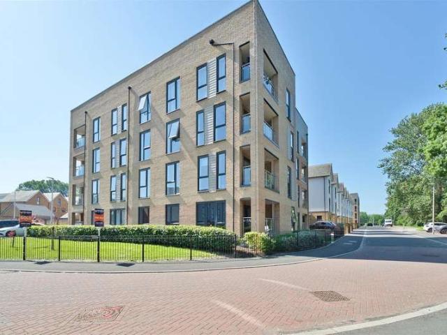2 Bedroom Apartment Flat
