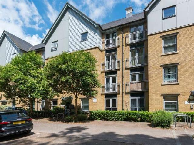 2 Bedroom Apartment Flat