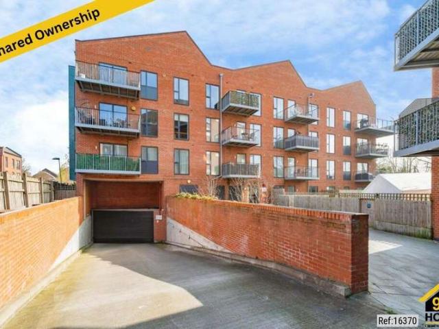 2 Bedroom Apartment Flat