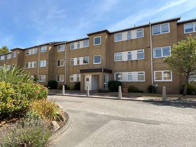 2 Bedroom Apartment Flat