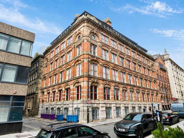 2 Bedroom Apartment Flat