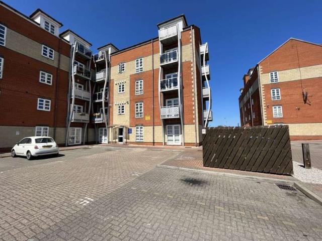 2 Bedroom Apartment Flat
