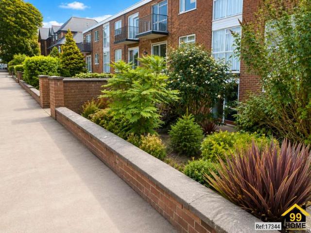 2 Bedroom Apartment Flat
