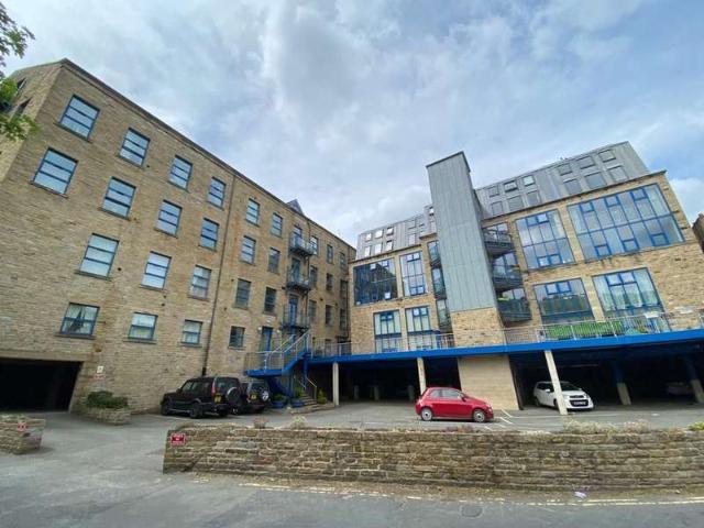 2 Bedroom Apartment Flat