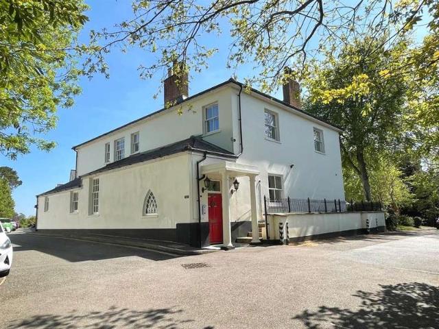 2 Bedroom Apartment Flat