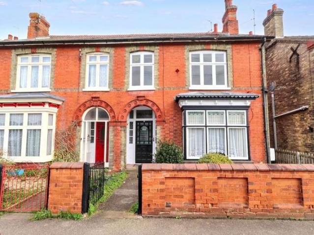 2 Bedroom Apartment Flat