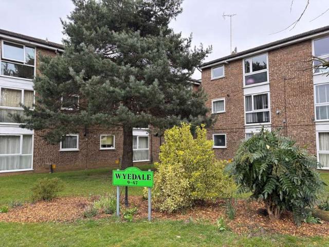 2 Bedroom Apartment Flat