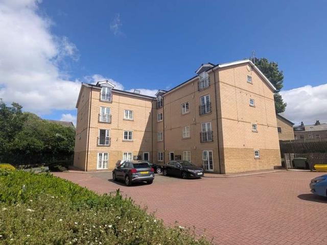 2 Bedroom Apartment Flat