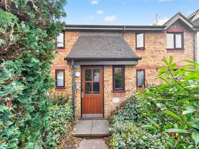 2 Bedroom Apartment Flat