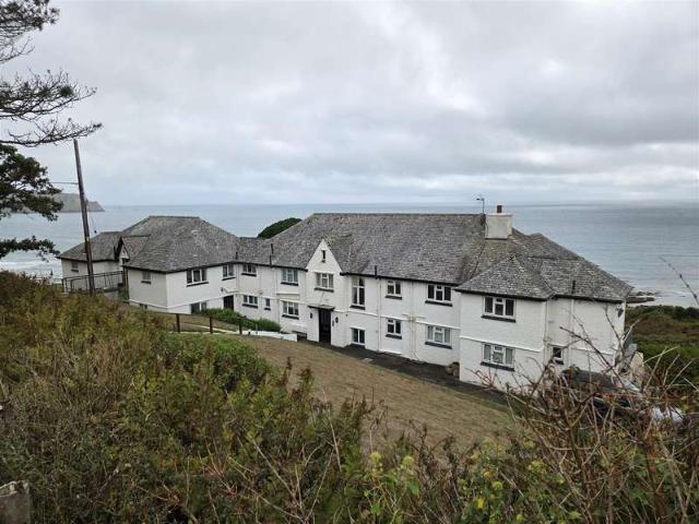 2 Bedroom Apartment Flat