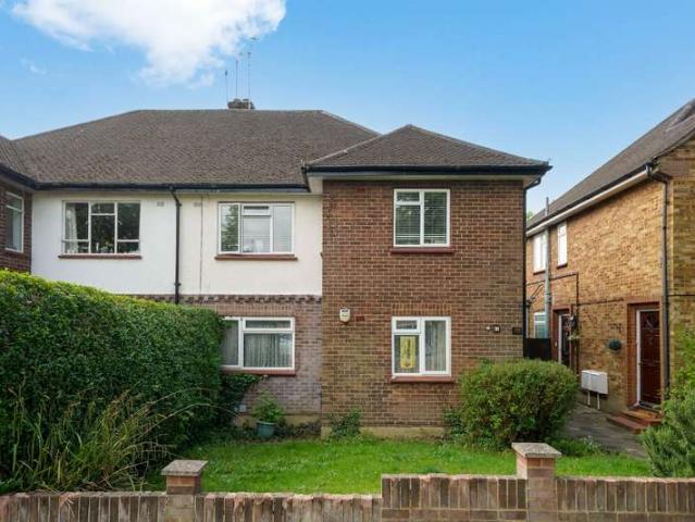2 Bedroom Apartment Flat