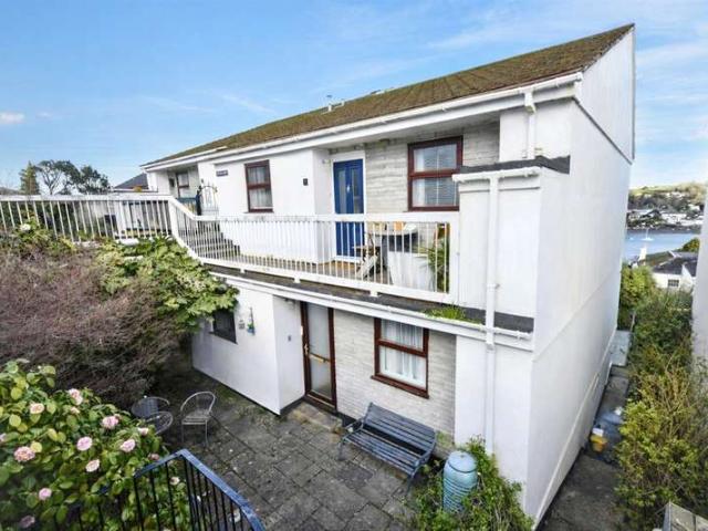2 Bedroom Apartment Flat