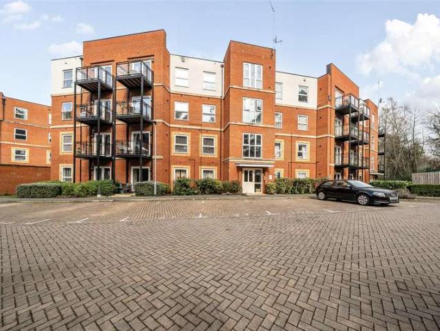 2 Bedroom Apartment Flat