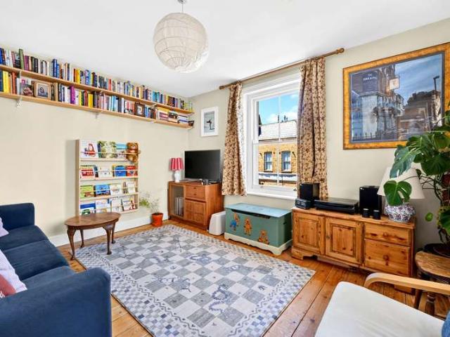 2 Bedroom Apartment Flat