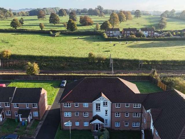 2 Bedroom Apartment Flat