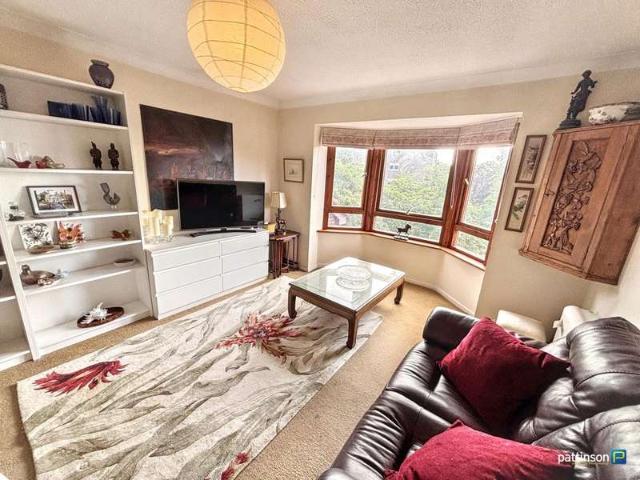 2 Bedroom Apartment Flat